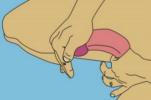 het buigen van de penis om het hoofd te vergroten