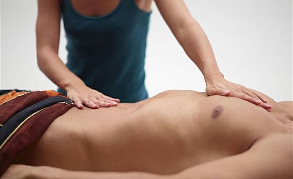 Massage zal helpen om de penis te vergroten